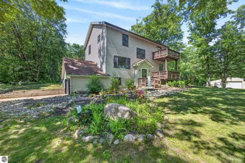 Tiny photo for 5358 S Seeley Road, Cadillac, MI 49601 (MLS # 1947891)