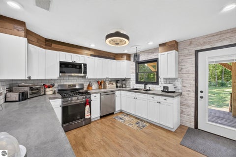 Tiny photo for 5358 S Seeley Road, Cadillac, MI 49601 (MLS # 1947891)