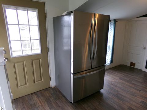 Tiny photo for 116 N Main Street, St Louis, MI 48880 (MLS # 1942296)