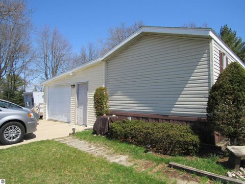 Tiny photo for 2143 Ruth Street, East Tawas, MI 48730 (MLS # 1944223)