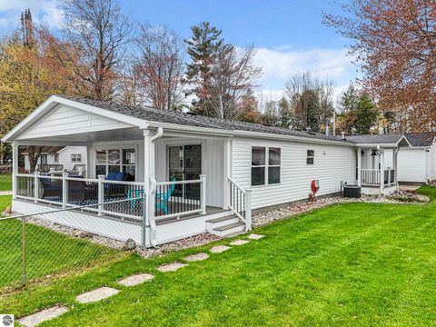 Tiny photo for 105 Bass Court, Cadillac, MI 49601 (MLS # 1945261)