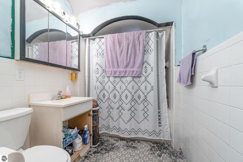 Tiny photo for 909 Weiss Street, Saginaw, MI 48602 (MLS # 1941477)