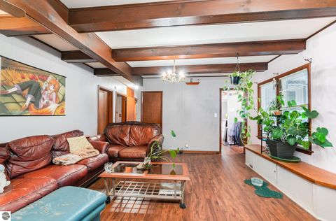 Tiny photo for 909 Weiss Street, Saginaw, MI 48602 (MLS # 1941477)