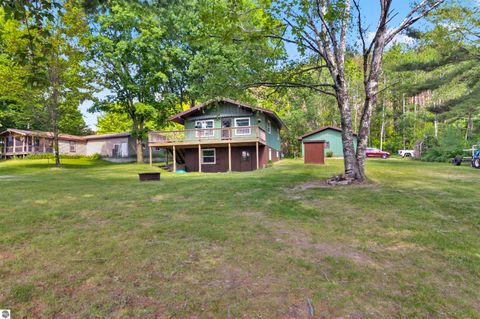 Tiny photo for 10864 Redman Drive, Cadillac, MI 49601 (MLS # 1946014)