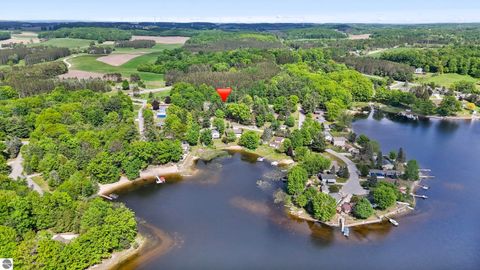 Tiny photo for 10864 Redman Drive, Cadillac, MI 49601 (MLS # 1946014)
