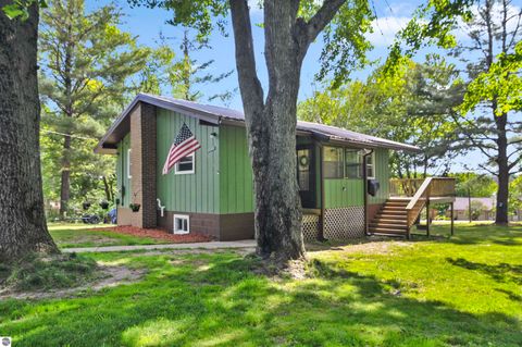 Tiny photo for 10864 Redman Drive, Cadillac, MI 49601 (MLS # 1946014)