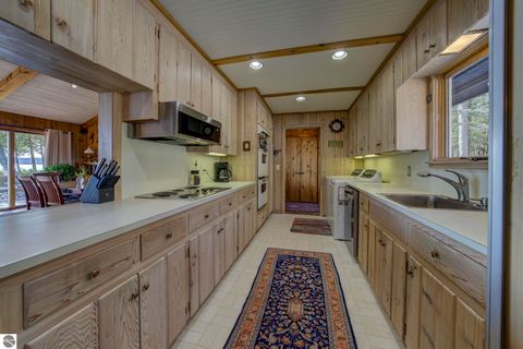 Tiny photo for 4152 N Omena Point Road, Omena, MI 49674 (MLS # 1943990)