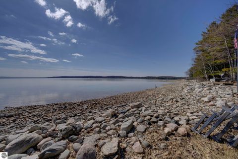 Tiny photo for 4152 N Omena Point Road, Omena, MI 49674 (MLS # 1943990)