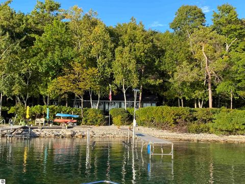 Tiny photo for 4152 N Omena Point Road, Omena, MI 49674 (MLS # 1943990)