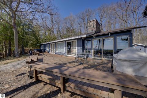 Tiny photo for 4152 N Omena Point Road, Omena, MI 49674 (MLS # 1943990)