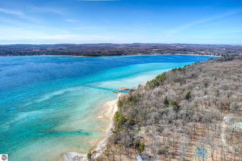 Tiny photo for 4152 N Omena Point Road, Omena, MI 49674 (MLS # 1943990)