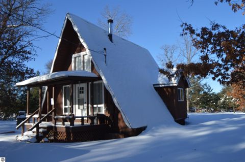 Photo of 3119 Main, Grayling, MI 48739 (MLS # 1942105)