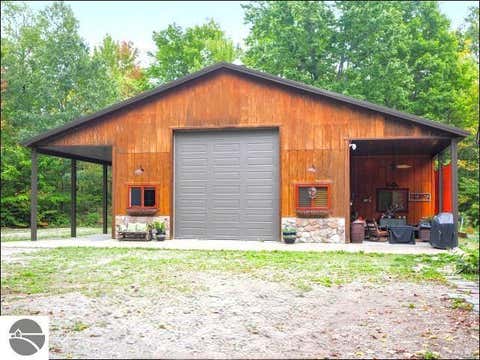 Tiny photo for 9098 Sunset Trail, NE, Mancelona, MI 49659 (MLS # 1947468)