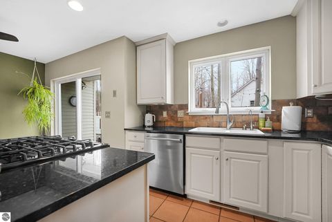 Tiny photo for 5578 Heritage Way, Traverse City, MI 49685 (MLS # 1943869)