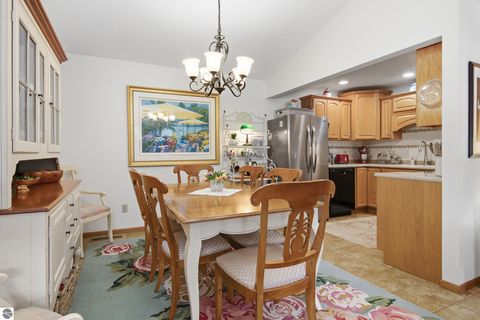 Tiny photo for 2135 Hammond Place W Pl, Traverse City, MI 49686 (MLS # 1943170)