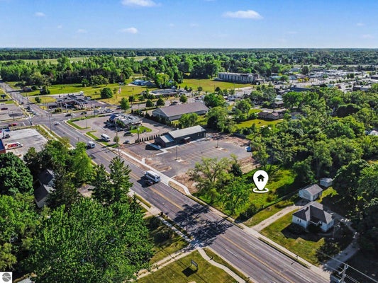 2129 S ISABELLA RD, MT PLEASANT, MI 48858 - Image e2e098d9e2dd2633f16bd33b41fc6b2b/1067817870