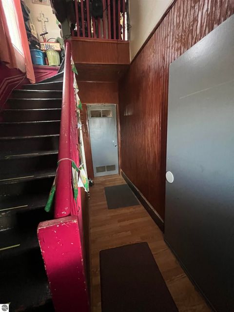 Tiny photo for 704 Salzburg Avenue, Bay City, MI 48706 (MLS # 1942950)