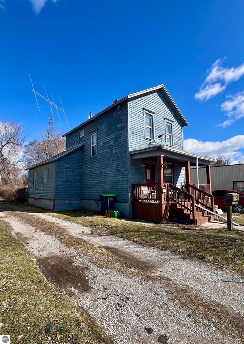 Tiny photo for 704 Salzburg Avenue, Bay City, MI 48706 (MLS # 1942950)