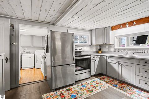 Tiny photo for 152 Hilda Drive, Farwell, MI 48622 (MLS # 1942659)