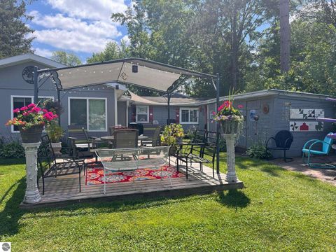 Tiny photo for 152 Hilda Drive, Farwell, MI 48622 (MLS # 1942659)