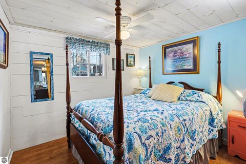 Tiny photo for 152 Hilda Drive, Farwell, MI 48622 (MLS # 1942659)