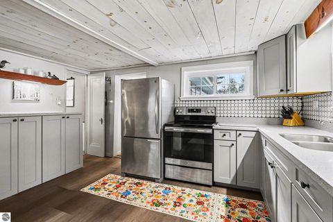 Tiny photo for 152 Hilda Drive, Farwell, MI 48622 (MLS # 1942659)