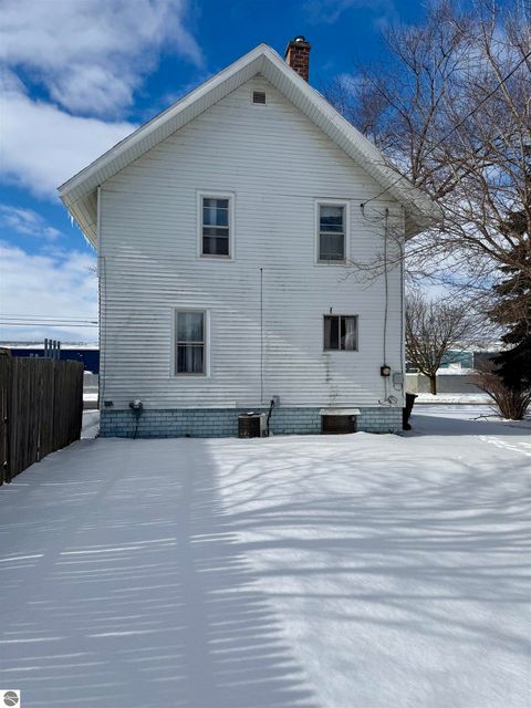 Tiny photo for 616 Bridge Avenue, Alma, MI 48801 (MLS # 1942178)