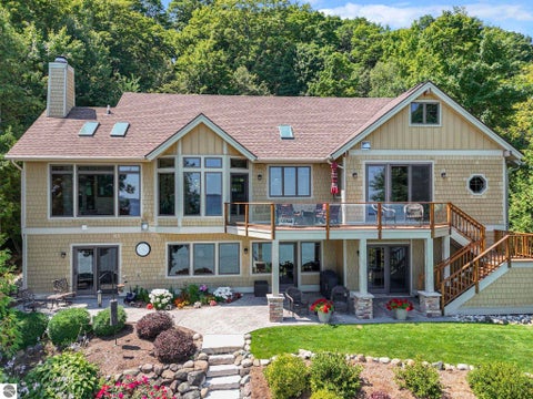 Tiny photo for 875 S Nanagosa Trail, Suttons Bay, MI 49682 (MLS # 1949109)