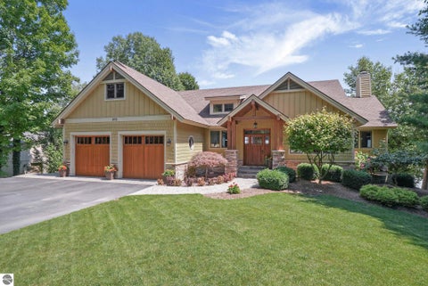 Photo of 875 S Nanagosa Trail, Suttons Bay, MI 49682 (MLS # 1949109)