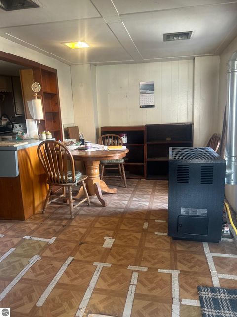 Tiny photo for 708 S Henry Street, Mt Pleasant, MI 48858 (MLS # 1943233)