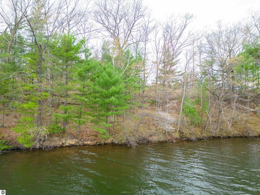 EDGEWATER DR, HONOR, MI 49640 - Image e42c66ee0b96e1fbbdd72efdcf996cfa/2790503999
