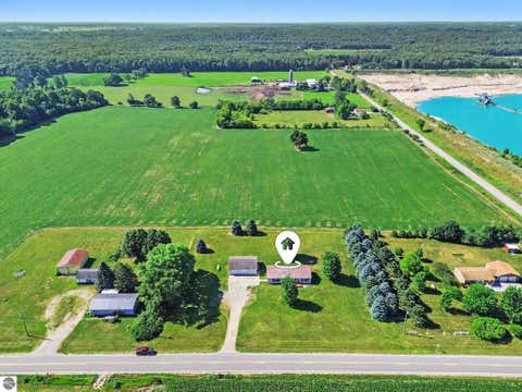 Tiny photo for 3895 W Broomfield Road, Mt Pleasant, MI 48858 (MLS # 1948052)
