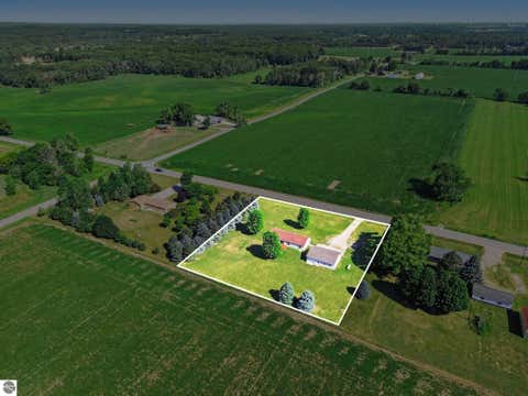 Tiny photo for 3895 W Broomfield Road, Mt Pleasant, MI 48858 (MLS # 1948052)