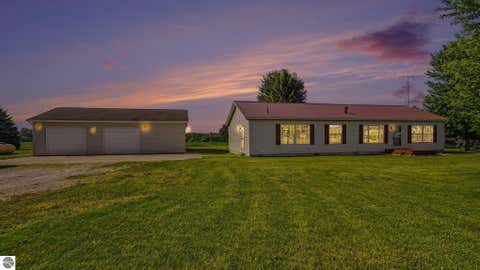 Tiny photo for 3895 W Broomfield Road, Mt Pleasant, MI 48858 (MLS # 1948052)