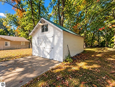Tiny photo for 109 Maple Bluffs, Prudenville, MI 48651 (MLS # 1951693)