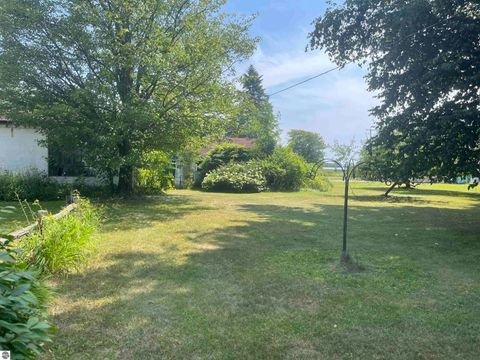 Tiny photo for 2354 E Huron RD, Au Gres, MI 49703 (MLS # 1948487)