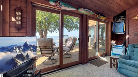 Tiny photo for 311 E Lake Mitchell Drive, Cadillac, MI 49601 (MLS # 1947371)