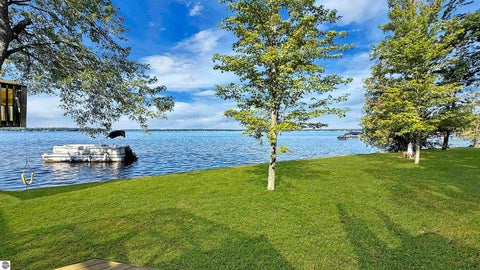 Tiny photo for 311 E Lake Mitchell Drive, Cadillac, MI 49601 (MLS # 1947371)