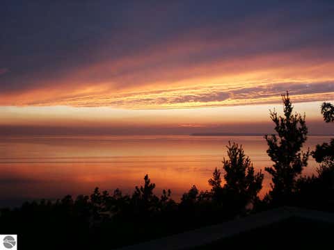 Tiny photo for 7 Pinnacle Place, Glen Arbor, MI 49636 (MLS # 1948867)