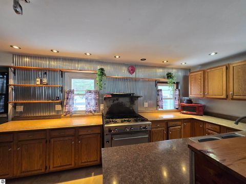 Tiny photo for 1008 Clifford Street, East Tawas, MI 48730 (MLS # 1945537)