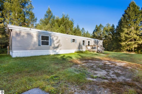 Photo of 8142 Sadie Lane, Mesick, MI 49668 (MLS # 1950930)