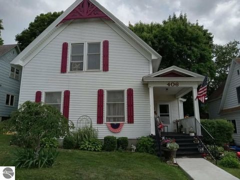 Photo of 406 Stimson Street, Cadillac, MI 49601 (MLS # 1942989)