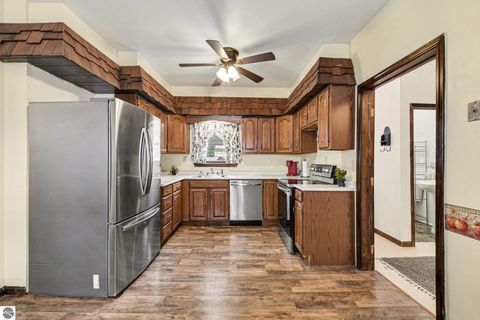 Tiny photo for 406 Stimson Street, Cadillac, MI 49601 (MLS # 1942989)