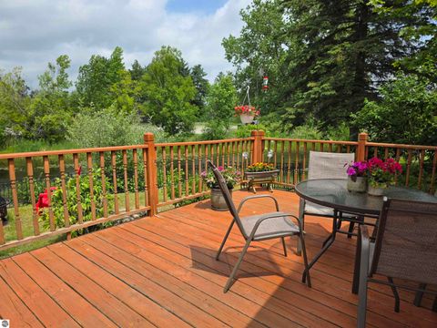 Tiny photo for 808 W Lake Street, Tawas City, MI 48763 (MLS # 1947395)