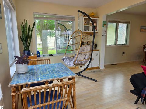 Tiny photo for 808 W Lake Street, Tawas City, MI 48763 (MLS # 1947395)