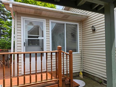 Tiny photo for 808 W Lake Street, Tawas City, MI 48763 (MLS # 1947395)