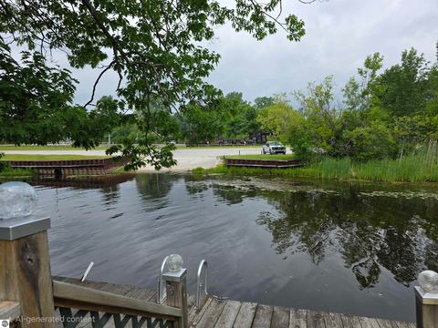 Tiny photo for 808 W Lake Street, Tawas City, MI 48763 (MLS # 1947395)