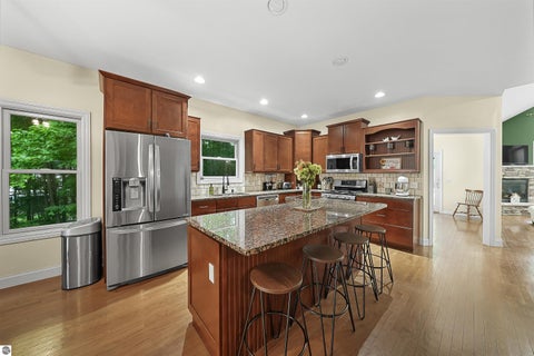 Tiny photo for 160 Hunters Ridge, Cadillac, MI 49601 (MLS # 1948185)