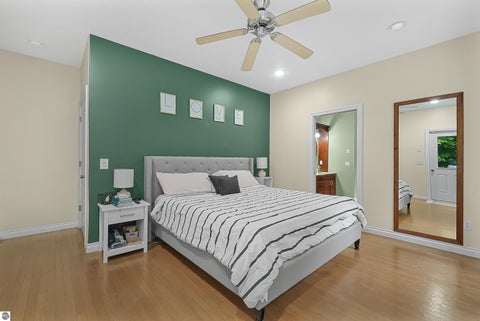 Tiny photo for 160 Hunters Ridge, Cadillac, MI 49601 (MLS # 1948185)