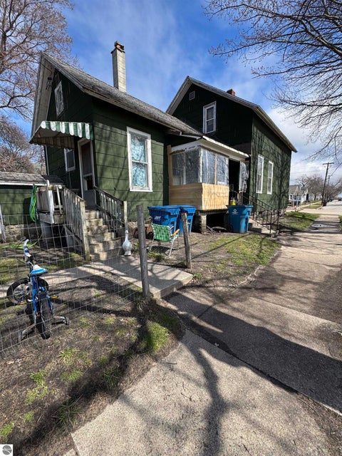 Tiny photo for 616 Cypress Street, Manistee, MI 49660 (MLS # 1944843)